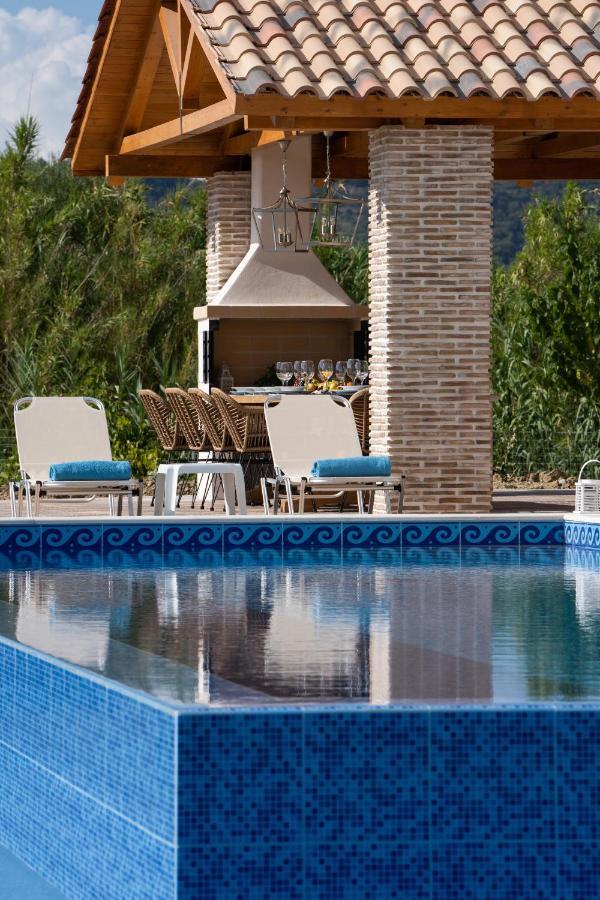 Aneli Luxury Villas - Villa Semeli Áyios Kírikos Exteriör bild